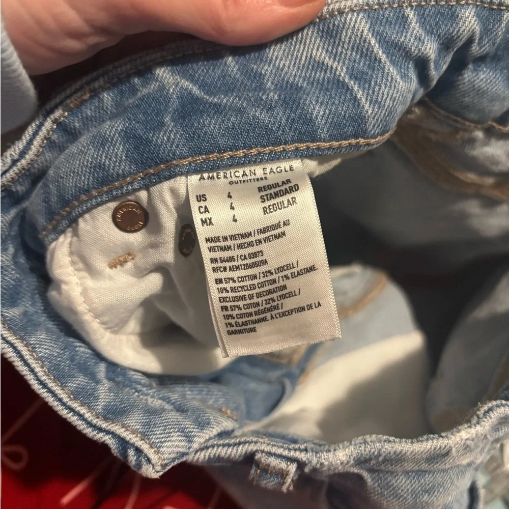 American Eagle Outfitters Blue Denim Skirt size 4